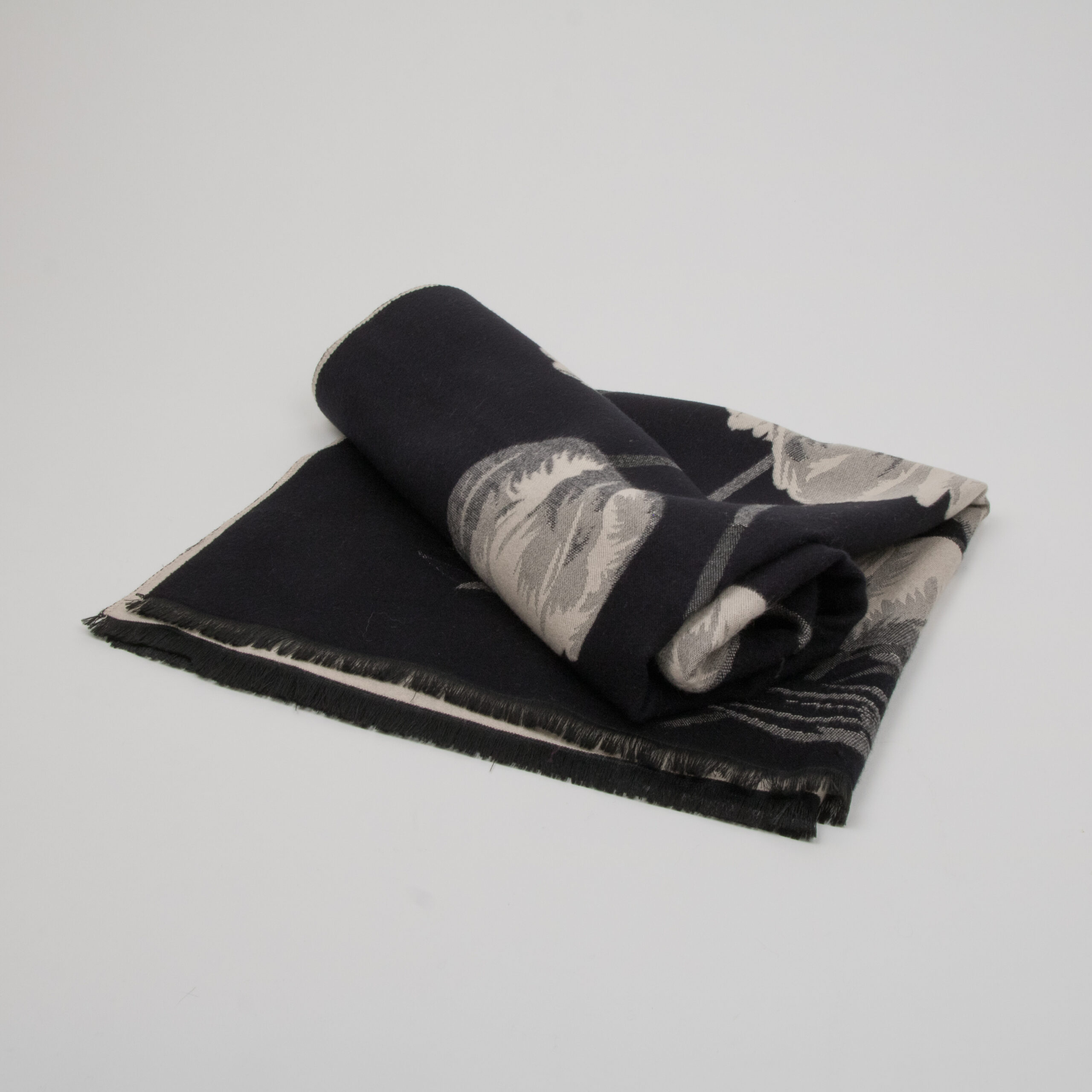 IDANIA Dvipusis šalikas IDANIA kapučino - Image 1