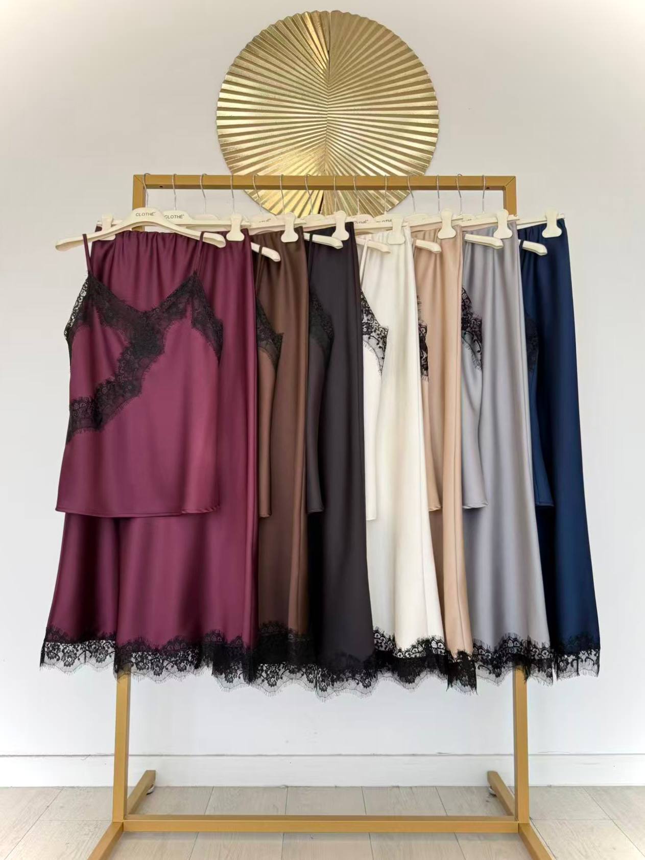 CLE01-SW1257_2.jpg Atlasinė palaidinė #CLE01-SW1257 - Image 7