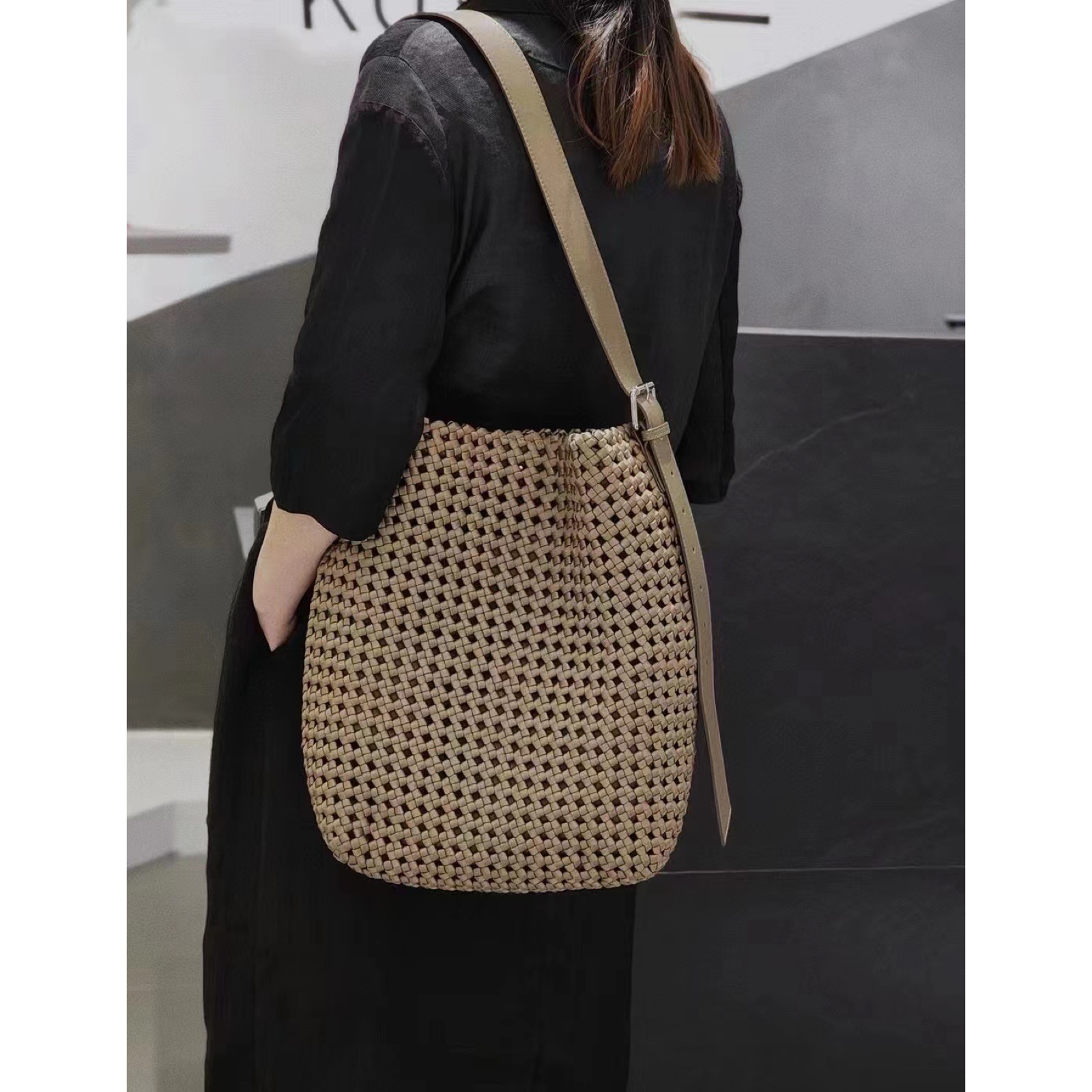 pixelcut_1-61.png Odinė rankinė #85907 - Image 2