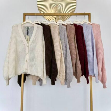 Moherinis užsegamas megztinis #10614 One-size