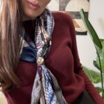 Viskozės dvipusės skaros su mėlynais motyvais