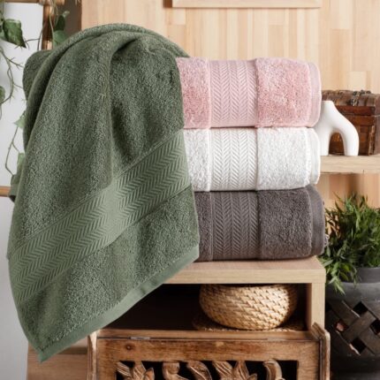 Keturių rankšluoščių komplektai MIDI / MAXI