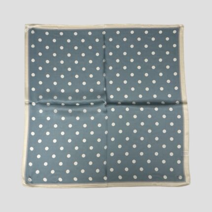 Natūralaus šilko skarelė AIVA