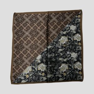 Natūralaus šilko skarelė TESTA