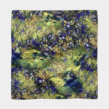 Natūralaus šilko skarelė VIOLA