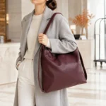 FLCOM85070 bordinė 45 × 10 × 34 cm odinė hobo rankinė su modeliu